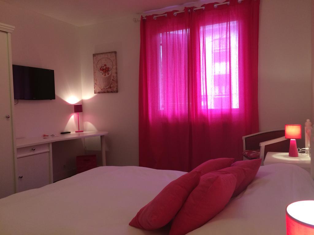 Hotel De La Paix Gérardmer Zimmer foto